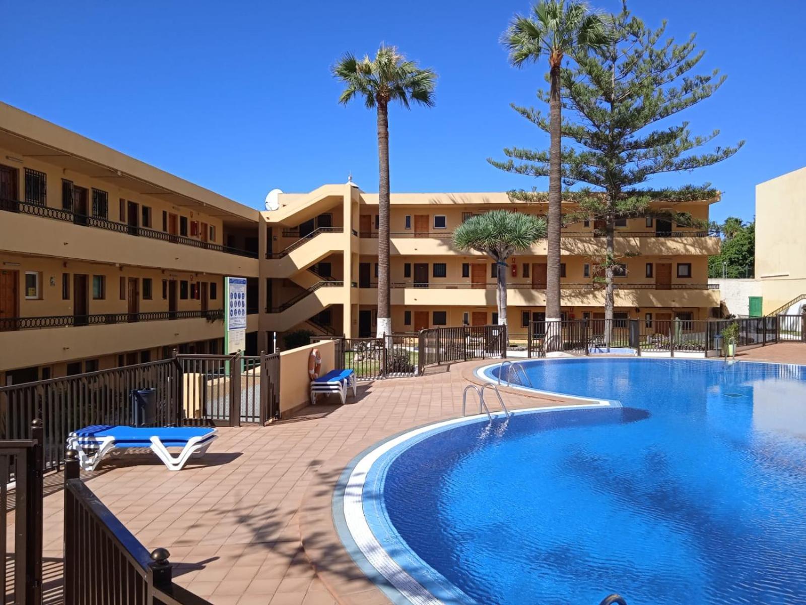 Firstline Apartment Los Cristianos Арона Экстерьер фото