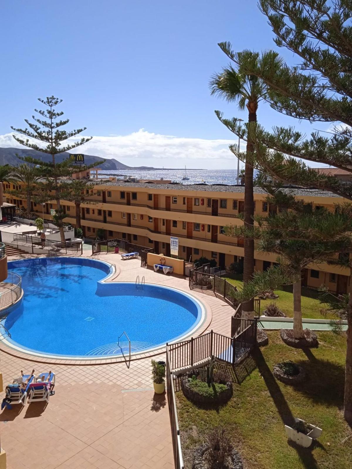 Firstline Apartment Los Cristianos Арона Экстерьер фото